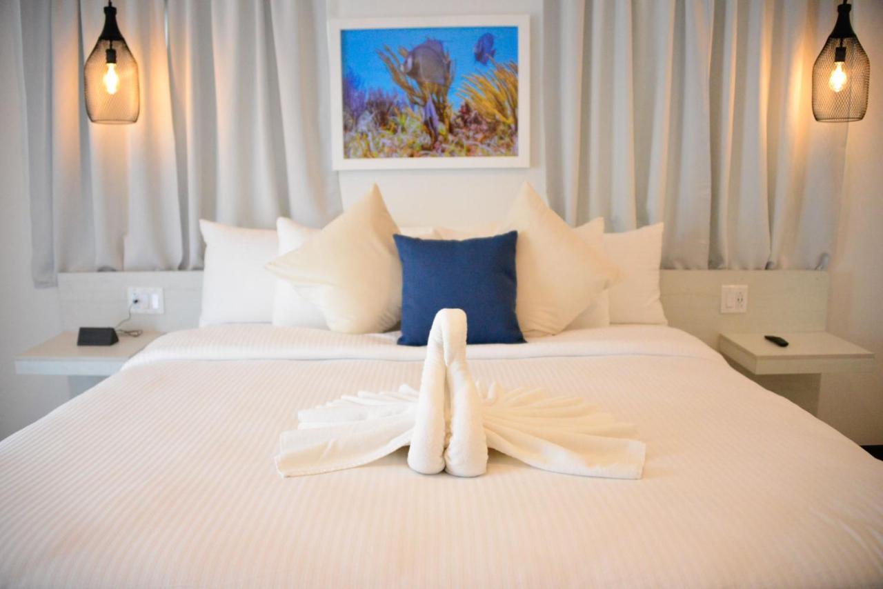 The Watermark Hotel Сан Педро Екстериор снимка