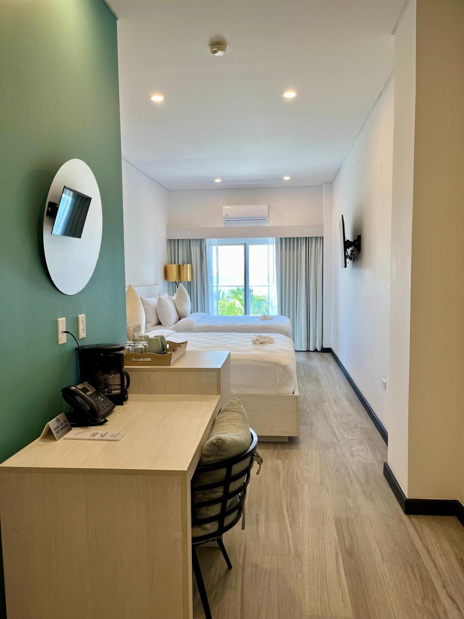 The Watermark Hotel Сан Педро Екстериор снимка