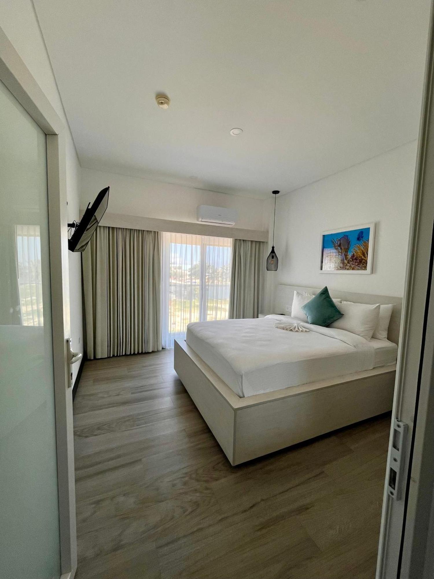 The Watermark Hotel Сан Педро Екстериор снимка